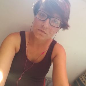 Meet your Posher, Christina